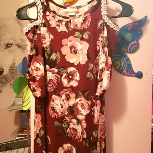 Jenna & Jessie cold shoulder dress